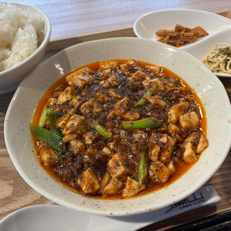 麻婆豆腐定食(中国菜はつがい麻婆豆腐店)