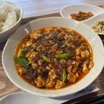 麻婆豆腐定食