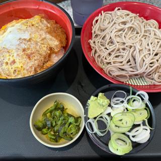 かつ丼セット冷たいそば