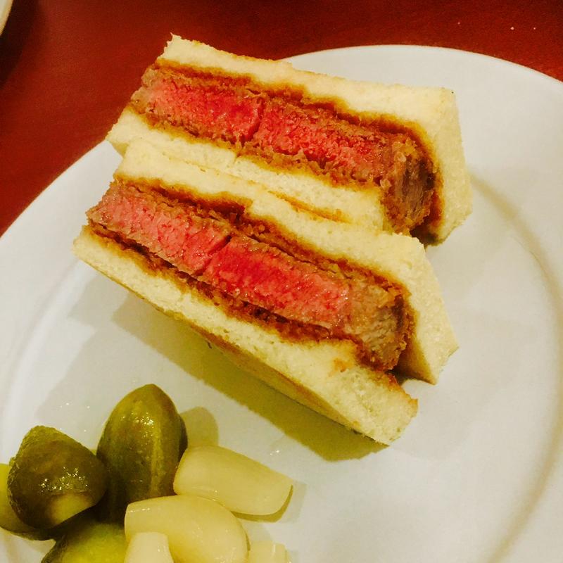 (WAGYUMAFIA THE CUTLET SANDWICH)