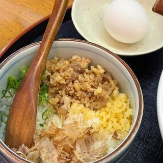 蕎麦屋さんのTKG(山形肉そばen)