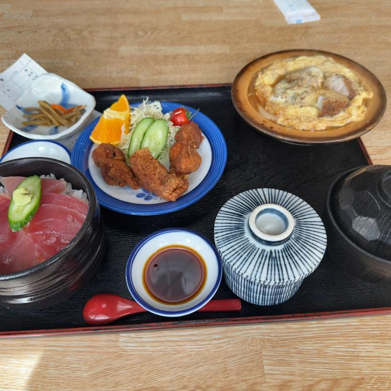 スペシャル定食(箕輪町唐生１５６)