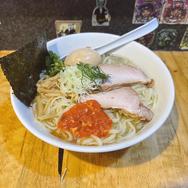 冷やし塩そば(半熟玉子、青唐トッピング)(桑ばら)