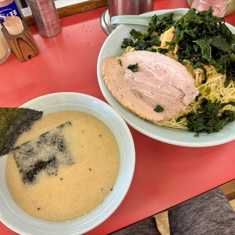 塩つけ麺＋わかめ＋大チャーシュー1枚(ラーメンショップ 羽生インター店)