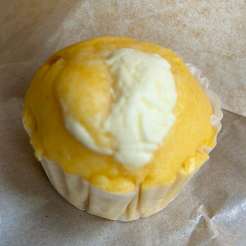 カボチャクリームチーズ(『こぶたの森 美空』米粉蒸しパン&ハンドメイド雑貨)