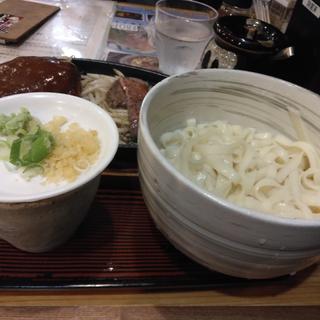 (武州うどんあかね&みどりダイニング)