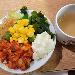 サラダバー(ステーキ屋松 本郷三丁目店)