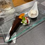 飲み放題付きコース(PRIVATE DINING 点 ( ともる ) 名駅太閤口店)