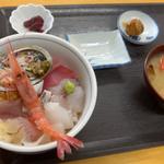 海鮮丼