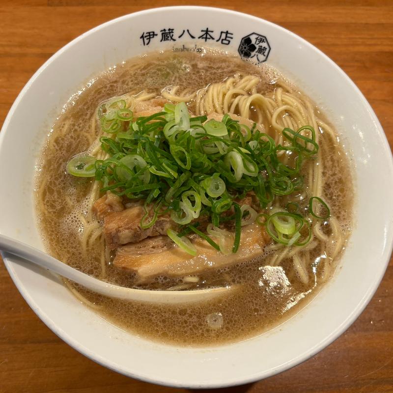 豚のにごりそば(中華そば伊蔵八本店)