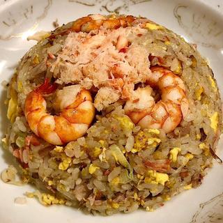 五目チャーハン(中華料理 白龍(ハクリュウ))