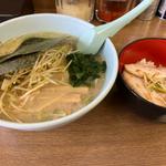 ネギラーメン　ミニチャーシュー丼