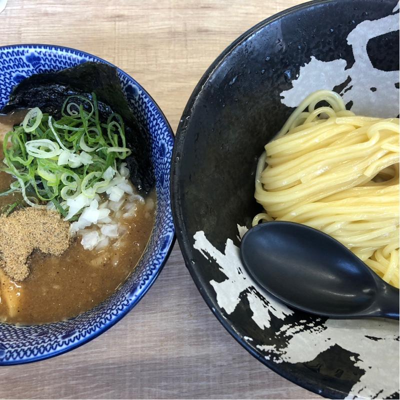 濃厚魚介つけ麺(越後維新 武蔵中原店)