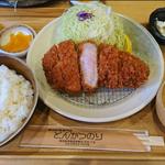 上ロースかつランチ