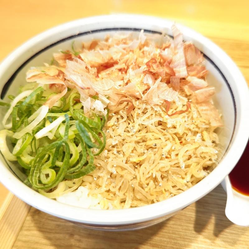 ミニじゃこ麦めし(東京とろろそば 横浜丸山台店)