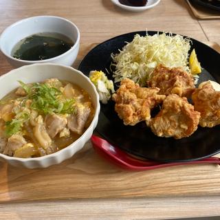 唐揚げ(4個)定食(ライス→親子丼、スープ)