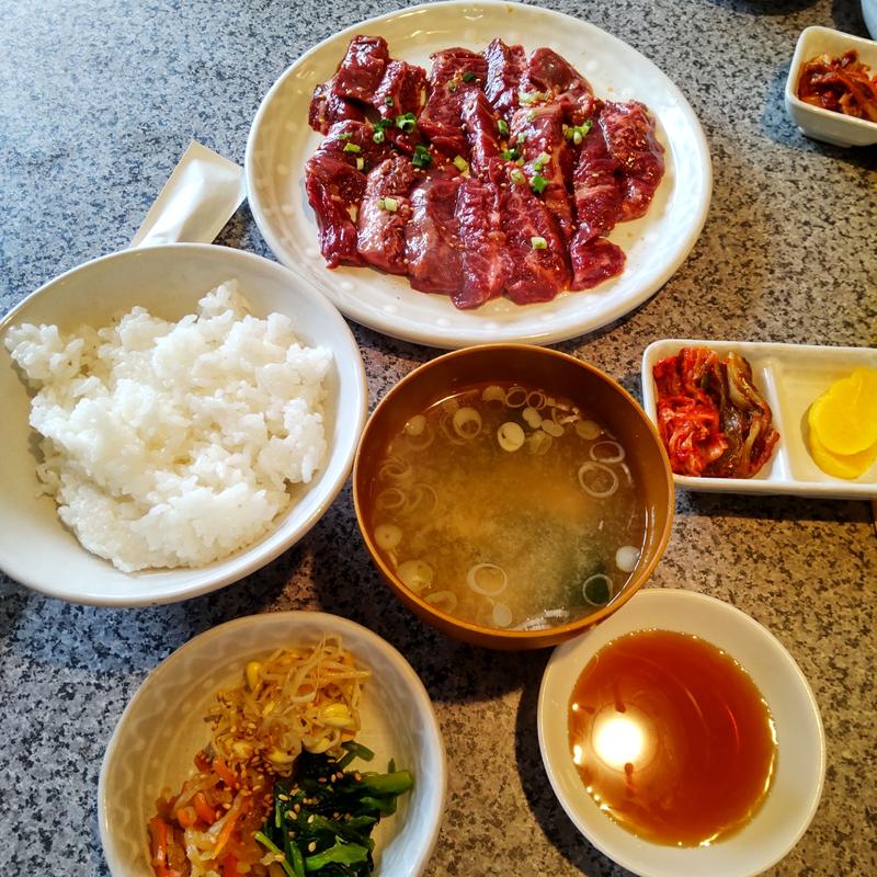 ハラミ定食(よかろ )