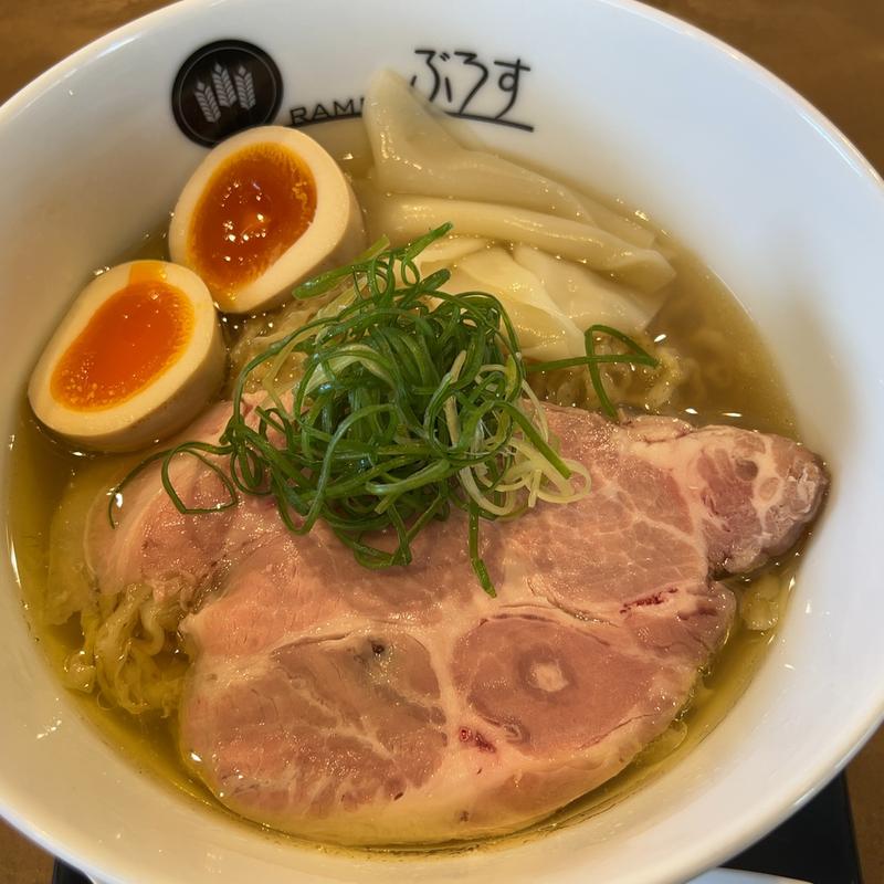 潮塩SOBA燻製卵のせ大盛(ＲＡＭＥＮ　ぶろす)