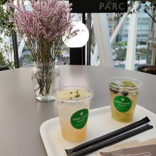 白茶とグレープフルーツのソーダ(IDÉE CAFÉ PARC)