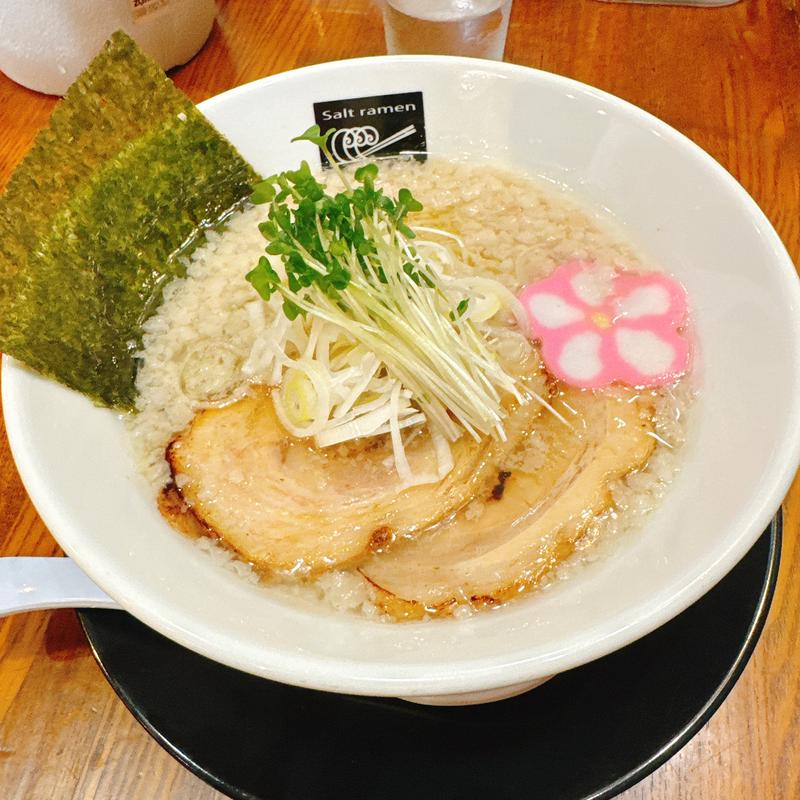 背脂塩らーめん(塩らーめん専門店 SHIN8(しんぱち))