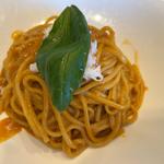 蟹のアメリカンソースパスタ