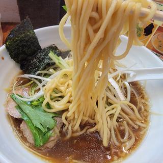 しょう油ネギらーめん(麺屋まる忠)