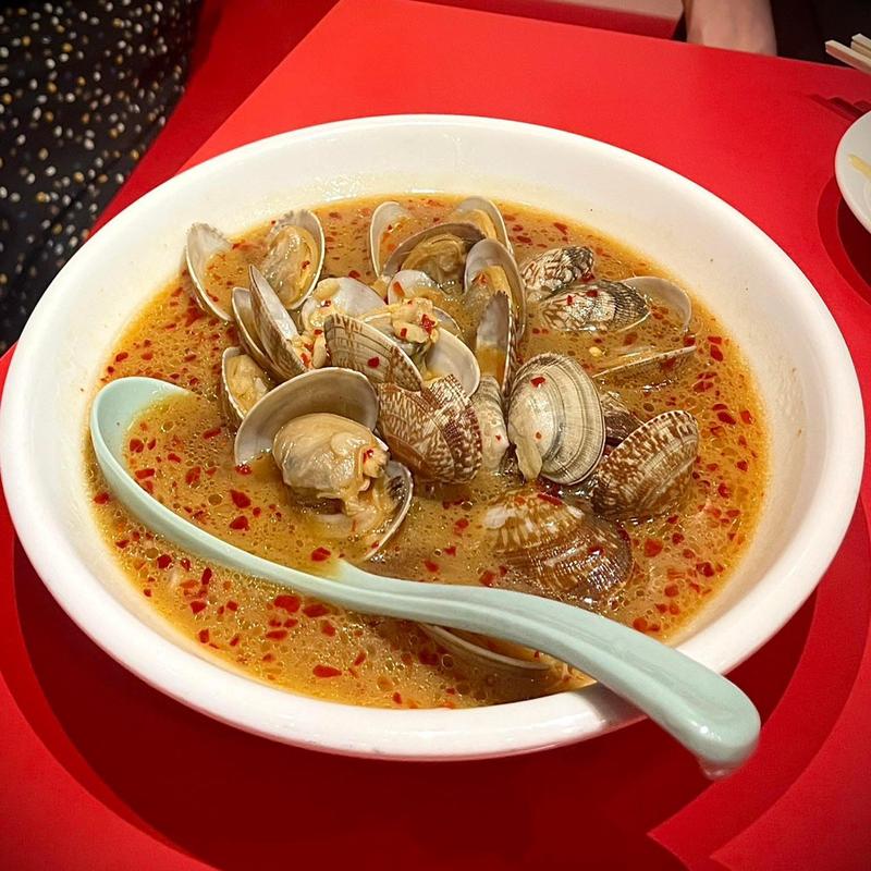 アサリ炒め(味仙 新橋駅前店)