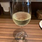 グラスワイン白(TRENTEオリジナルラベル)(食い処BAR TRENTE (トラント))