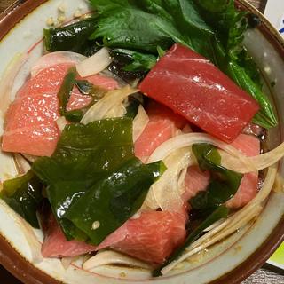 マグロわかめポキ