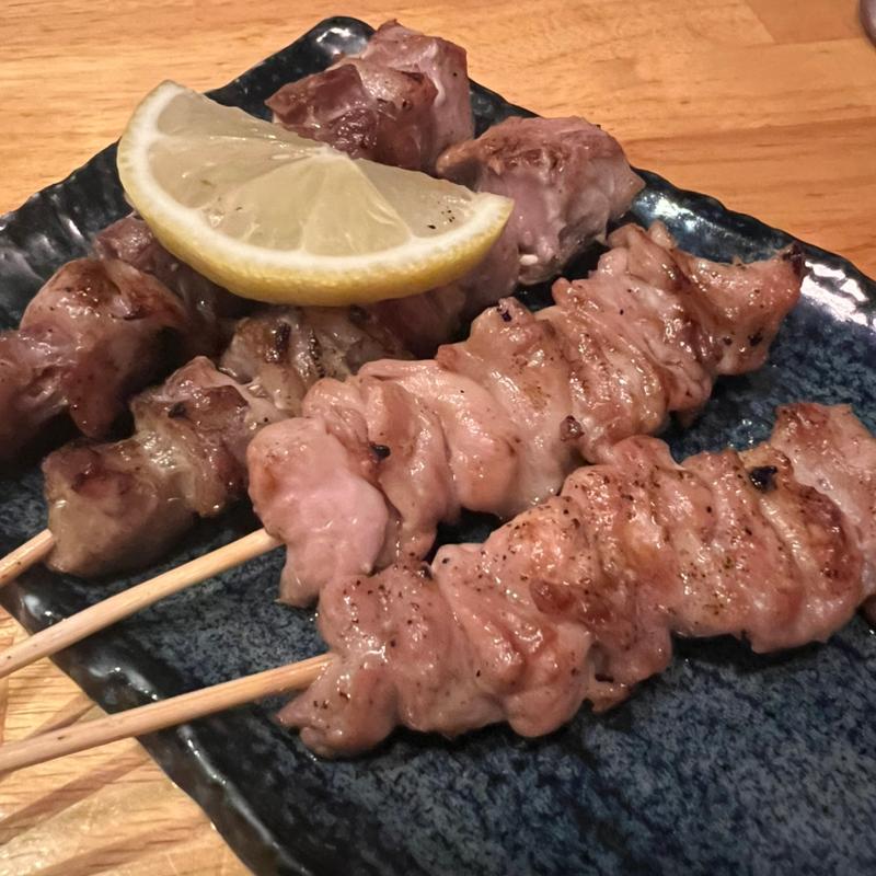 地鶏もも＋せせり(やきとりやさんあっ鶏)