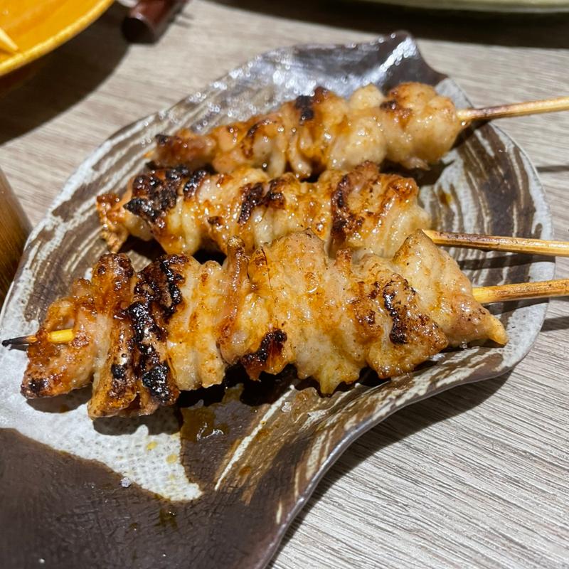 (炭火焼鳥ハチイチ)