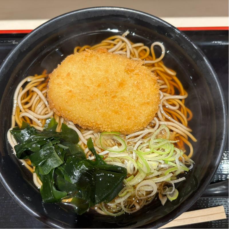 コロッケそば(富士そば 田端店)