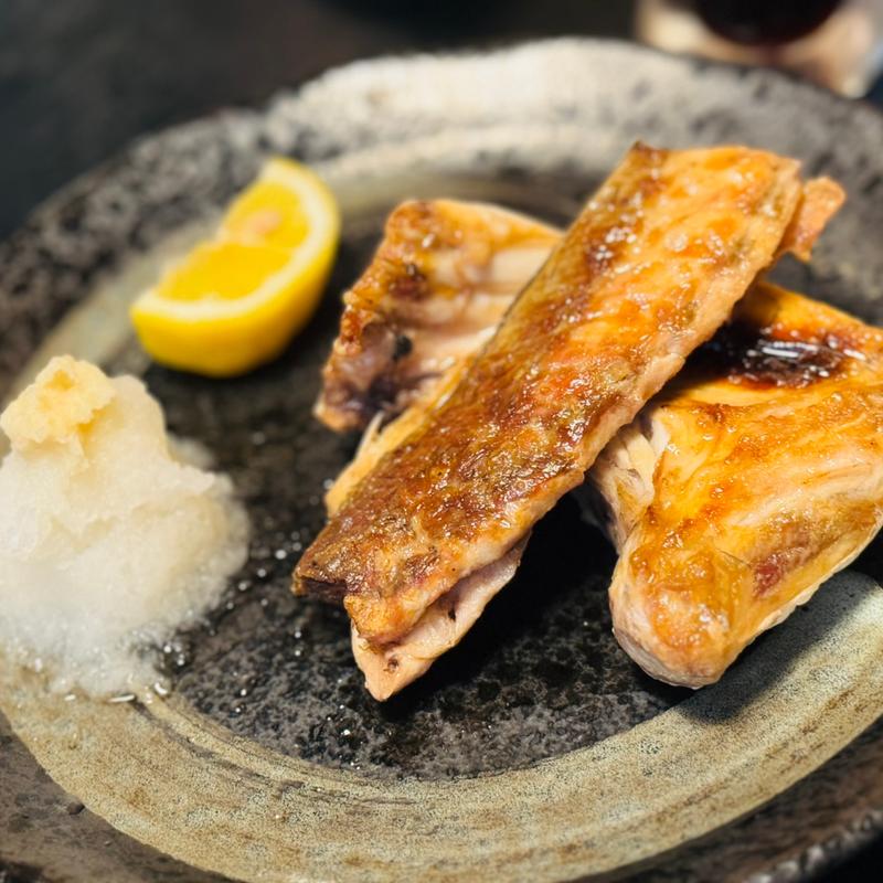ハマチのカマ焼き(割烹料理 味家 山崎)