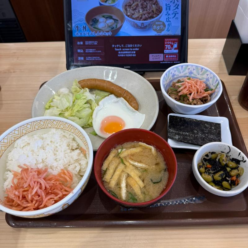 牛小鉢ソーセージエッグ朝食　アイスコーヒーL(すき家 川口榛松店 )