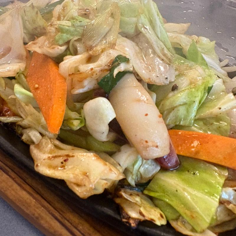 イカ入り野菜炒め(喜多方屋 本店 （きたかたや）)