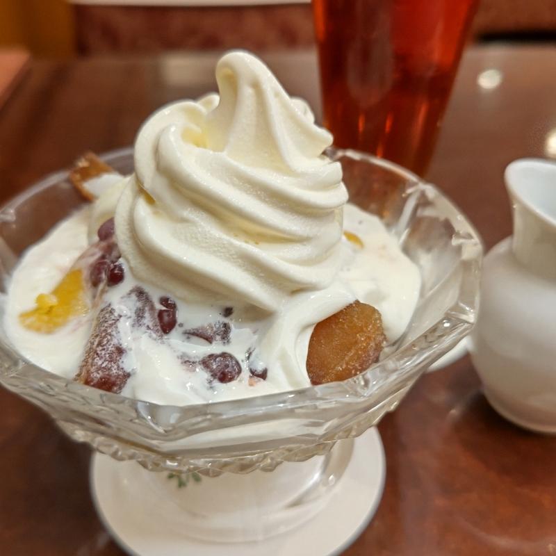 スイートポテトのクリームサンデー(ドリンク付き)(椿屋カフェ 上大岡店)