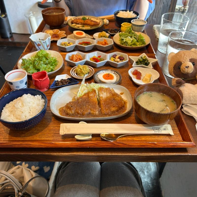 ジンジャーポーク(pololi食堂とpihakopi)