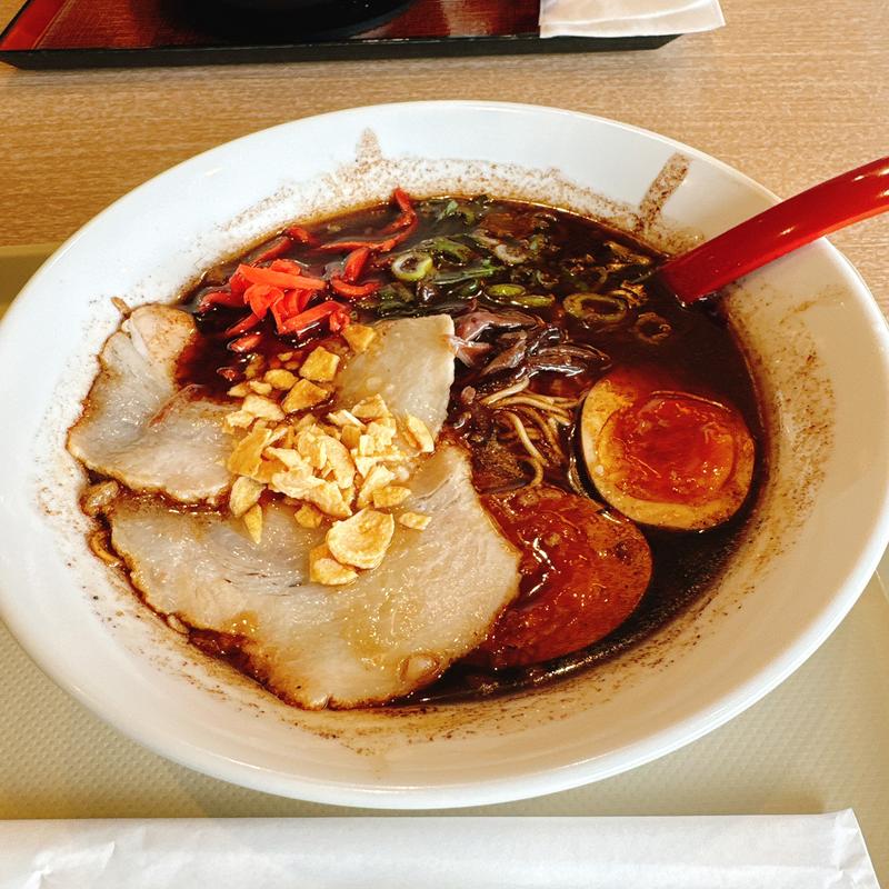 黒マー油ラーメン味玉入(RAMEN WALKING)