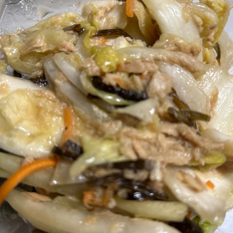 白菜とツナの塩昆布サラダ(農家の息子 オーロラタウン店)