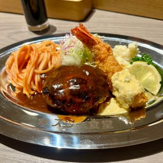 ハンバーグとエビフライ　デミグラスソース(京都洋食 スター食堂 烏丸分店)