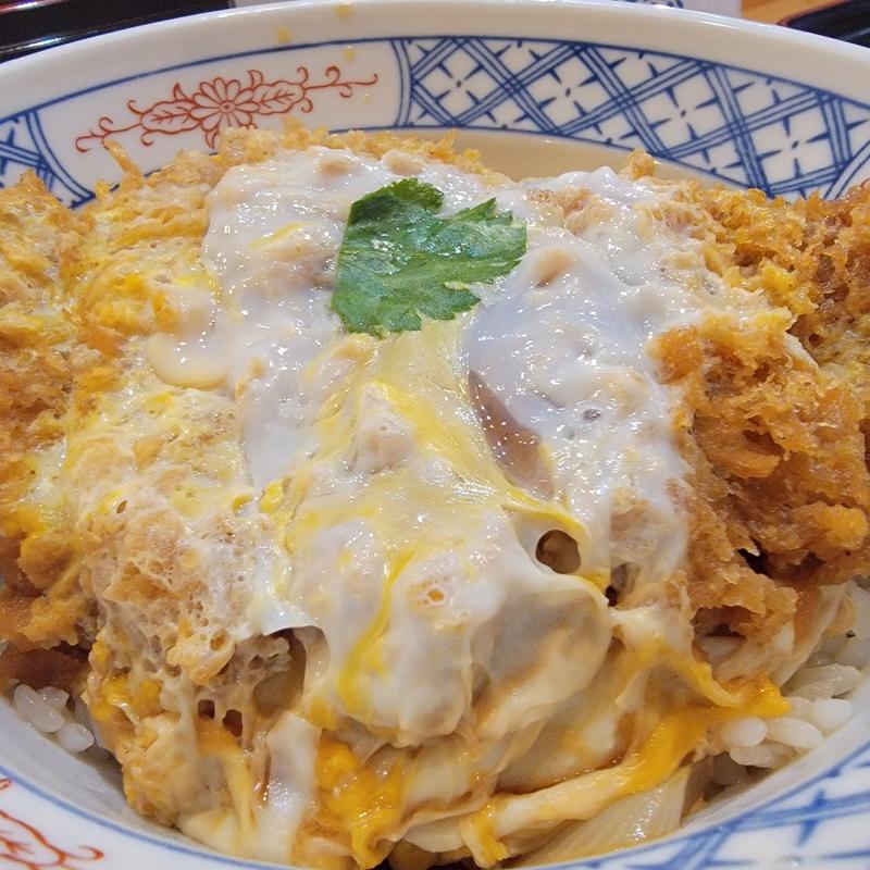 ロースカツ丼(立呑み とんかつ まるや 新橋店 )