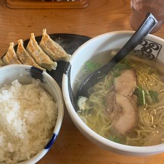 しおらーめん餃子セット