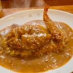 ヒレ豚カツカレーエビフライトッピング