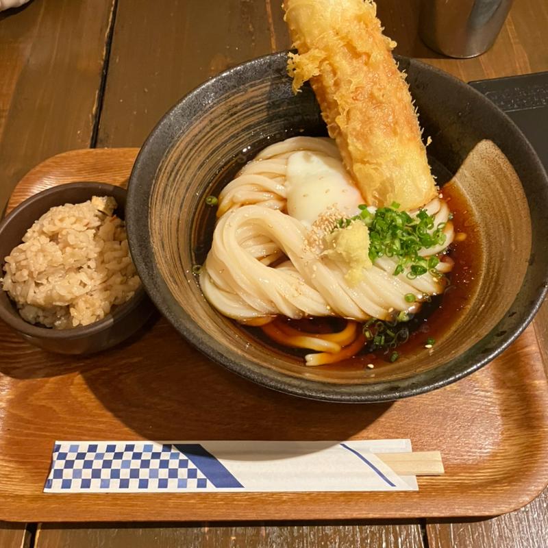 鯛ちくわ天と温泉玉子のぶっかけとかやくご飯のセット(うどん屋 きすけ )