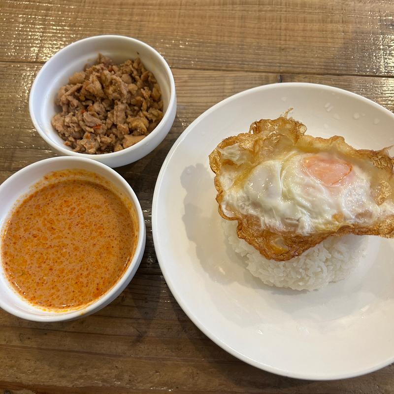 週替わりランチ(バンコック ポニー食堂 岩本町店)