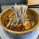 黒ごまのおそば あっさり 1辛