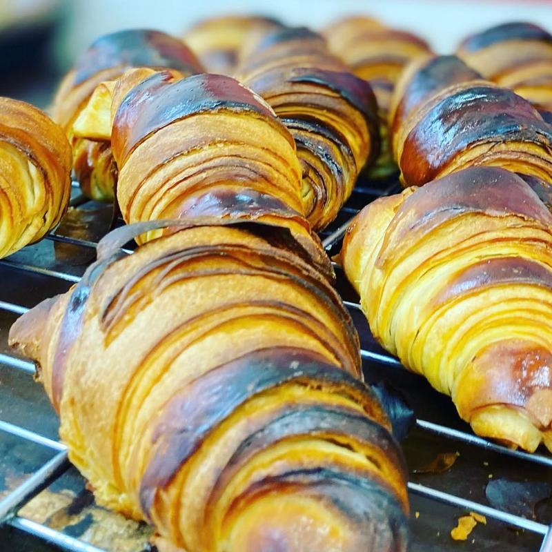 発酵バター　クロワッサン(ブランジェリーケン)