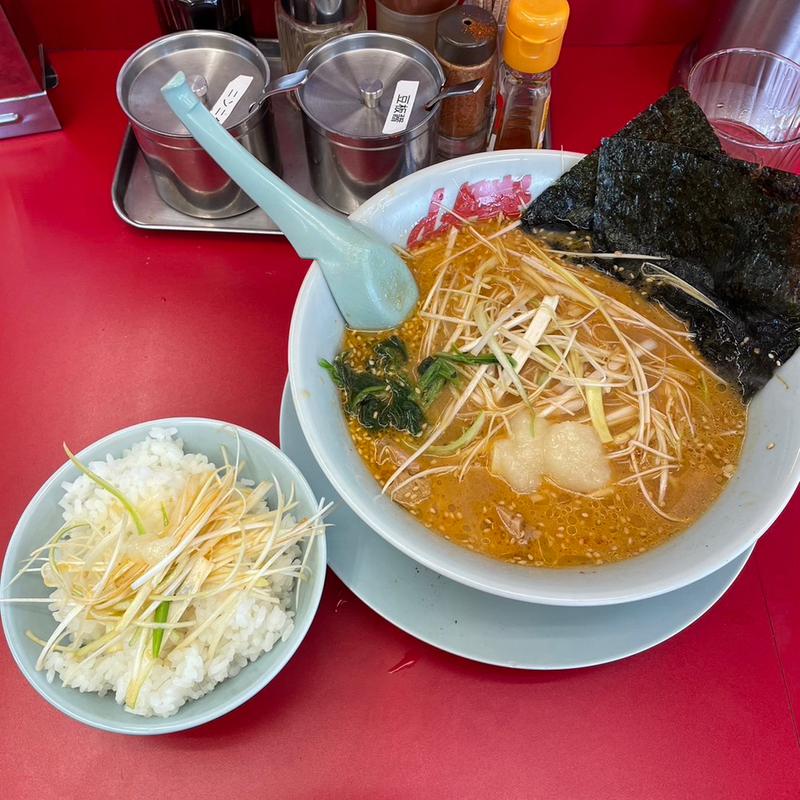 味噌ネギラーメン　半ライス(ラーメン山岡家 春日部店)