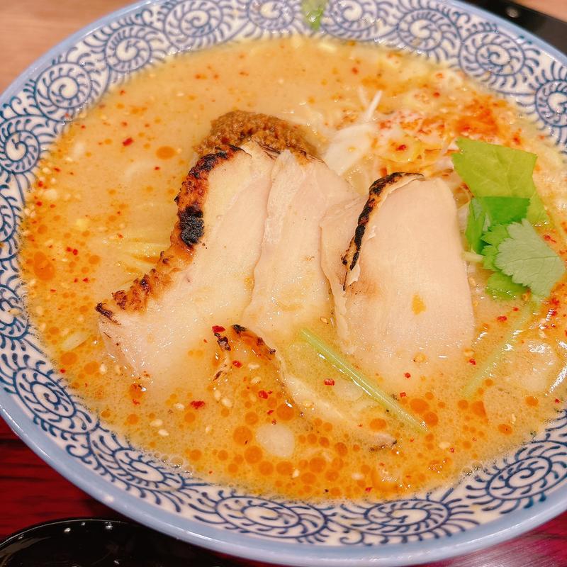 担々麺(鶏五味 新宿サブナード店)