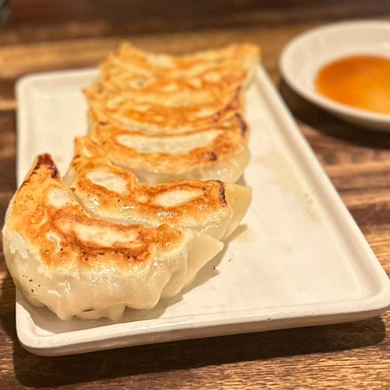 餃子(麺飯食堂 ひら匠)